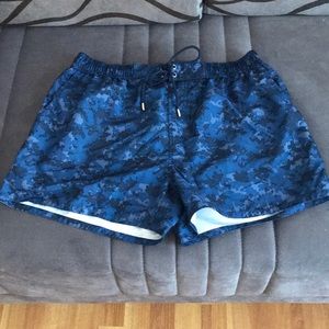 2xist swimming trunks